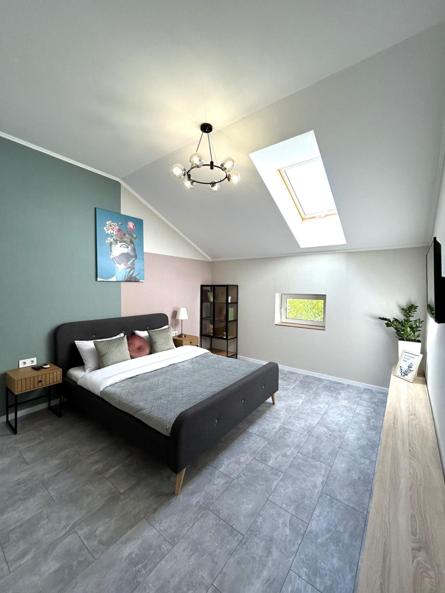 Modern Apartment, 5Mins To Rynok Square Lviv Bagian luar foto